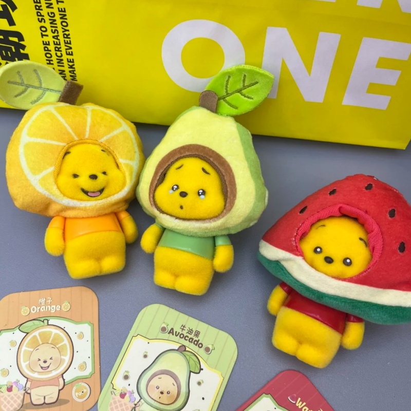 Genuine Winnie The Pooh A Smal - Anime Action Figure Blind Box recension och pris